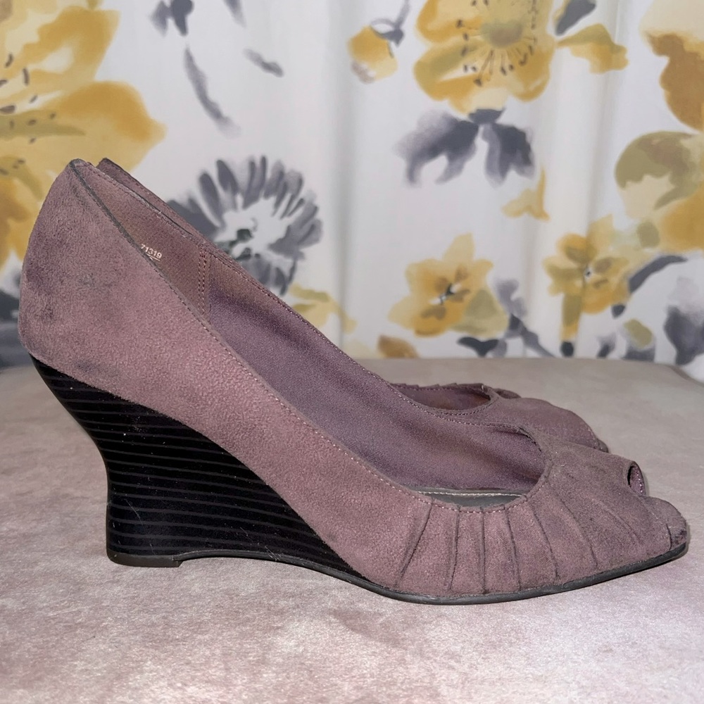 Purple Wedge Heals